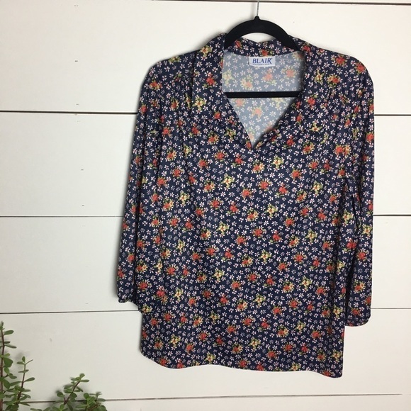 Blair Blouse - Picture 1 of 8